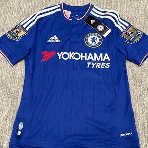 NWT Chelsea shirt with PL badging sz youth large